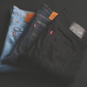 dunkelblaue jeans kombinieren